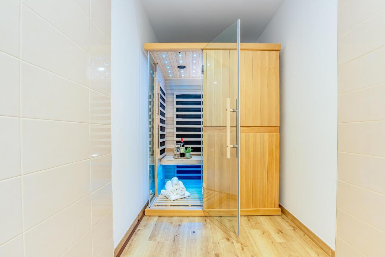 Apartmány Karlovy Dvory Horní Planá Exterior foto